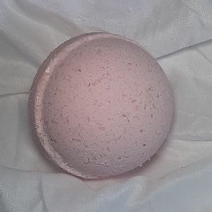 Eucalyptus, Orange and Peppermint Bath Bomb